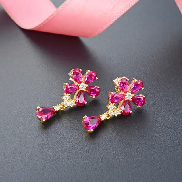 【925 STARS】純銀925閃耀美鑽氣質水晶花朵造型耳環(純銀925耳環 水晶耳環 花朵耳環)