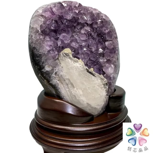 【恬芯晶品】UK7烏拉圭方解石水晶開運外來財(紫水晶消磁淨化財運財位招財招貴人紫晶鎮新年禮物新春)