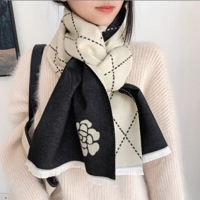 【HaNA 梨花】韓國几何黑白羊絨法式香頌長圍巾(圍脖 脖圍 圍巾)