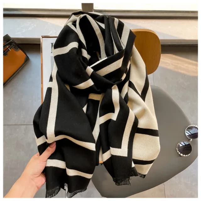 【HaNA 梨花】韓國几何黑白羊絨法式香頌長圍巾(圍脖 脖圍 圍巾)