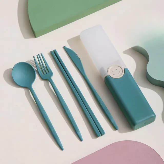 【餐具王】小麥秸稈餐具4件套-附收納盒(露營 叉子 牛排刀 筷子 環保餐具 勺子 兒童餐具 露營 環保餐具)