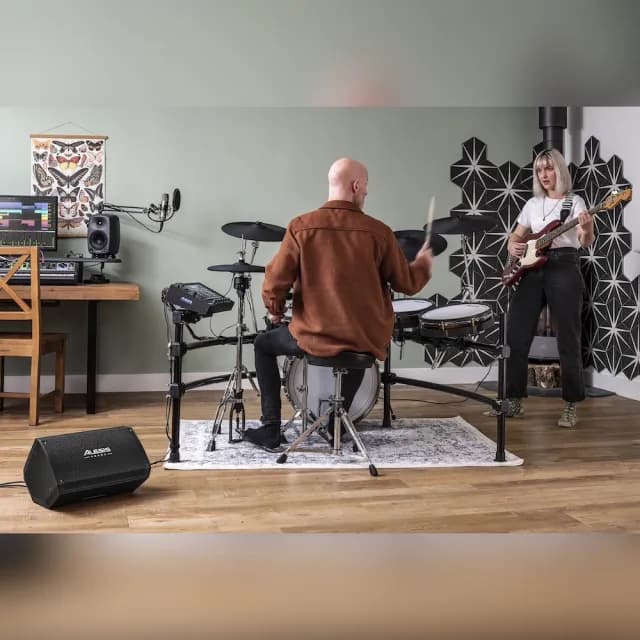 【ALESIS】Strike AMP8 mk2 電子鼓 藍芽 音箱(2000-2500W2024新產品 電鋼琴 電子琴 適用)