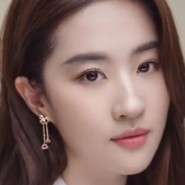 【Emi 艾迷】淚之女王 金智媛同款 點鑽花朵 流蘇 925銀針 耳環(韓劇 淚之女王 金智媛同款)