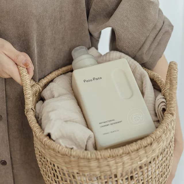 【PatoPato】嬰幼兒抗菌洗衣精1000ml*2入+旅行瓶30ml*2入(獨家植物酵素萃取 / 4入組)