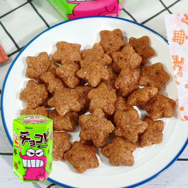 【BANDAI 萬代】蠟筆小新巧克比可可風味餅乾(25g)