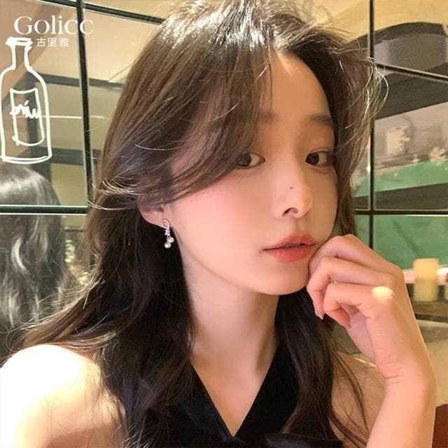 【Golicc】耳環 氣質清新 簡約 珍珠耳環(母親節 生日 情人節 飾品 耳釘 耳飾 耳墜 禮物)