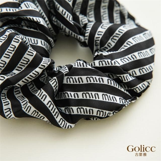 【Golicc】髮圈 氣質百搭 緞面質感 馬尾 大腸髮圈(母親節 生日 情人節 髮飾 頭飾 大腸圈 髮夾 禮物)