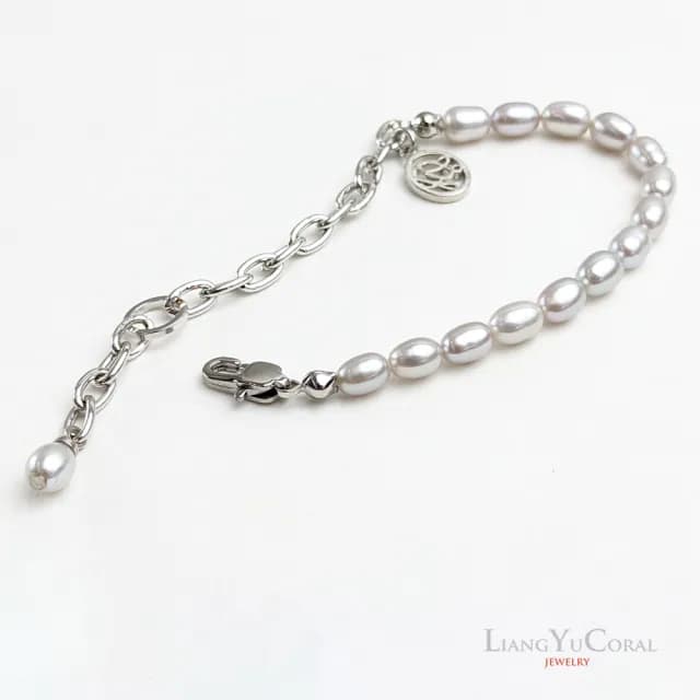 【大東山樑御珊瑚】天然珍珠鋼質手鍊(涼灰白4.5~5mm)