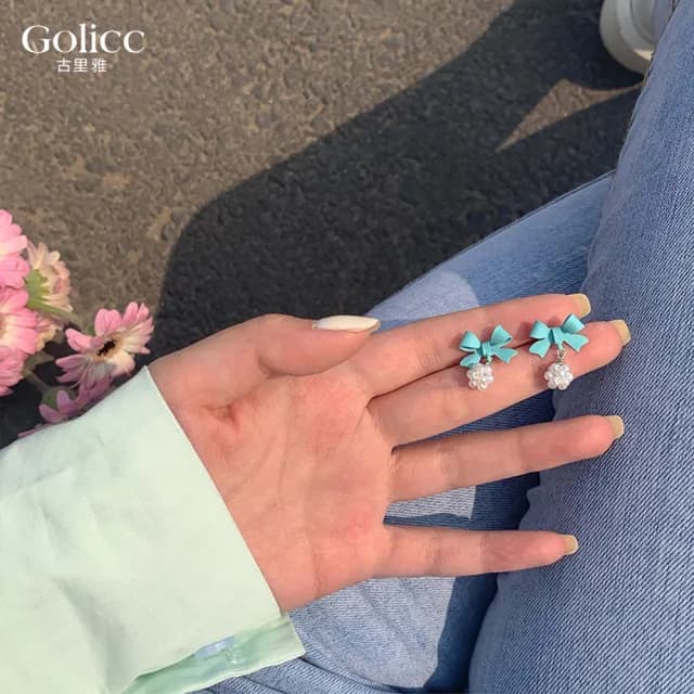 【Golicc】耳環 可愛珍珠 蝴蝶結 銀針耳環(99購物限定 生日 飾品 耳釘 耳飾 耳墜 禮物)
