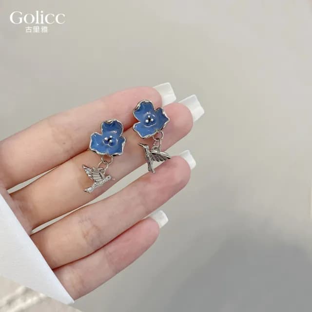 【Golicc】耳環 法式 藍色花朵 小鳥(七夕 情人節 生日 飾品 耳釘 耳飾 耳墜 禮物)