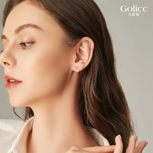 【Golicc】耳環 簡約細緻 蝴蝶結 鑲鑽(99購物限定 生日 飾品 耳釘 耳飾 耳墜 禮物)