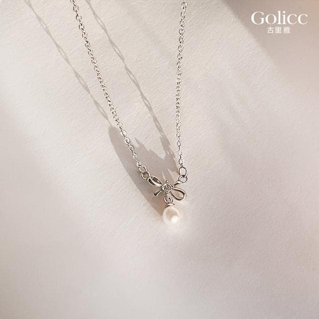 【Golicc】項鍊 簡約氣質 小蝴蝶結珍珠(母親節 生日 情人節 鎖骨鍊 項鍊 飾品 禮物)