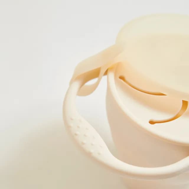 【奇哥】比得兔矽膠零食盒附蓋(零食杯/零食碗/寶寶餐具)