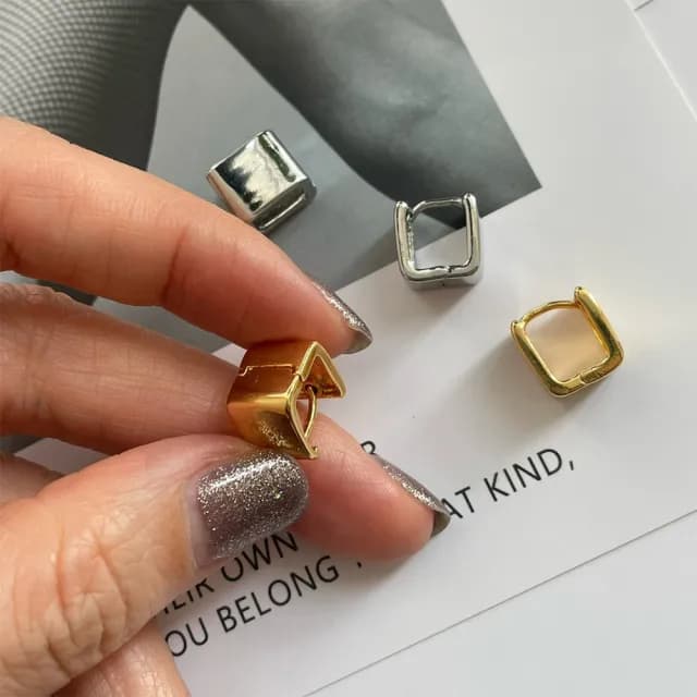 【LEESA】易扣耳環 女孩生日禮物 女友禮物 s925耳環 圈圈耳環 小耳扣 情人節禮物 純銀耳扣 復古
