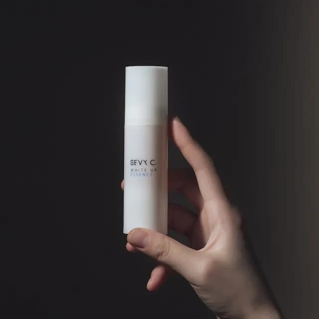 即期品【BEVY C. 妝前保養】即期品-極淬美白精華 30mL(淡化瑕疵抗暗沉/效期至2026.03)