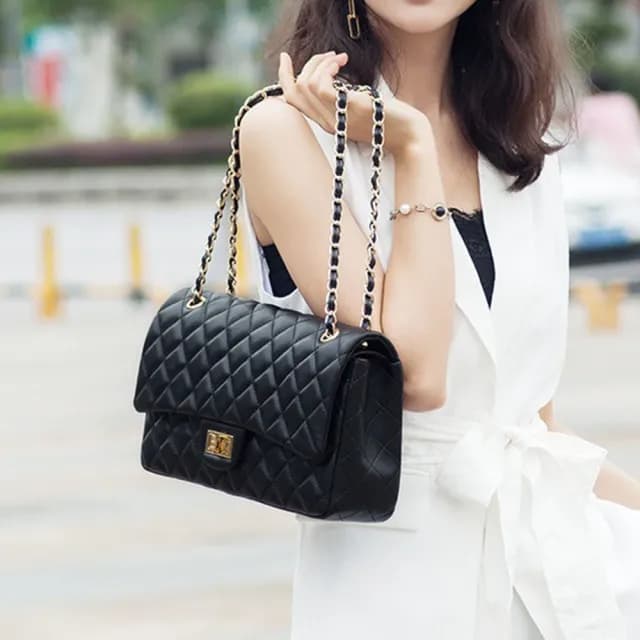 【MoonDy】情人節禮物 七夕 包包 肩背包 羊皮小香包 真皮包包 大容量包包 鏈條包包 斜背大方包 小香風包包
