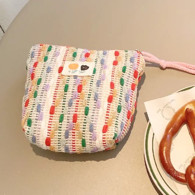 【收收小物】雙11 ins彩虹編織小收納包(化妝包 衛生棉包  隨身包 零錢包 零錢袋 急救包  