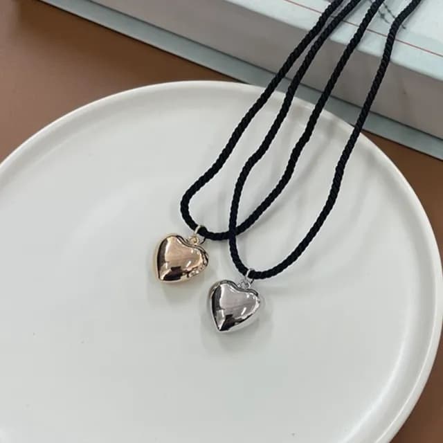 【LEESA】交換禮物\生日禮物\Y2K\女生項鍊\韓國項鍊\個性項鍊\ins項鍊\簡約項鍊\純銀項鍊\愛心