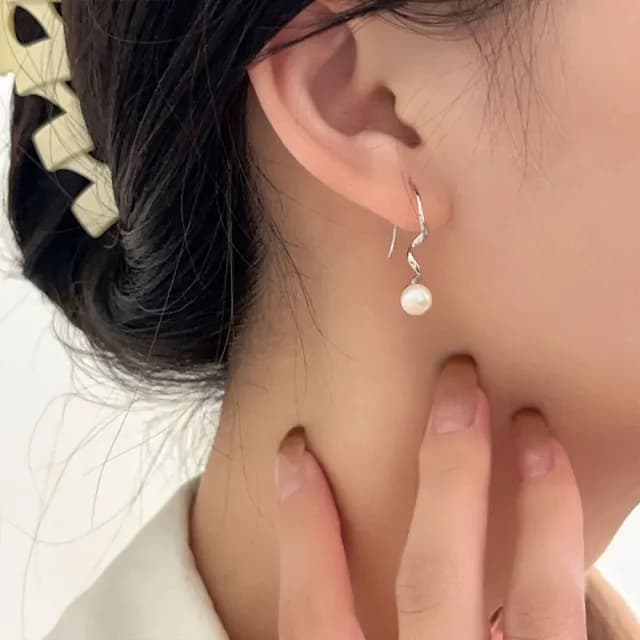 【MoonDy】情人節禮物 耳環 耳勾 純銀耳環 韓國珍珠耳環 造型耳環 小眾耳環 高級飾品 氣質耳環 螺旋耳環 女