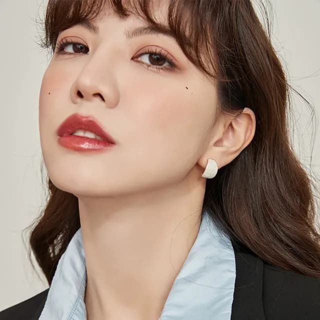 【MoonDy】情人節禮物 包包 k金耳環 C型耳環  歐美耳環 水鑽耳環 圈圈耳環 琺瑯耳環 復古耳環 浮誇耳環 正