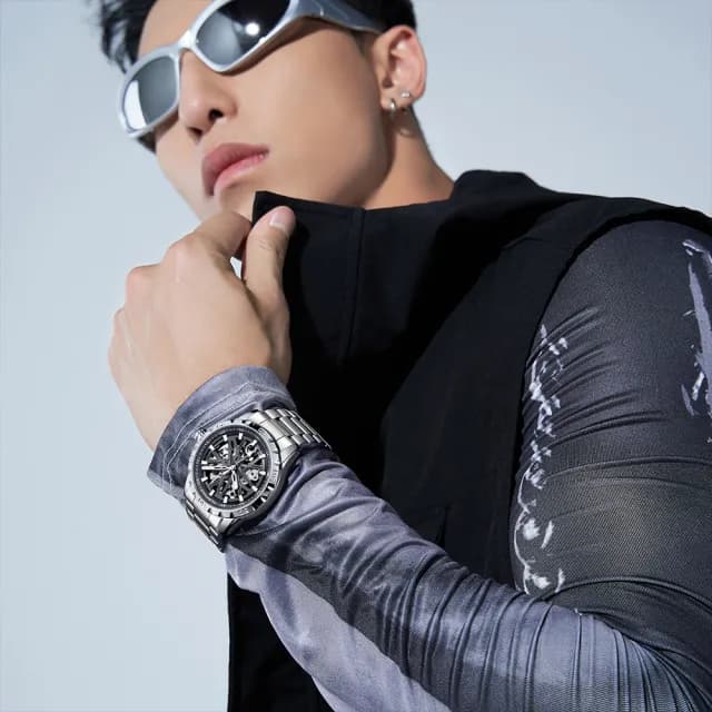 【Mark Fairwhale 馬克菲爾】6580 雙面鏤空幾何流線 科幻宇宙青春張揚夜光紳士男士 不鏽鋼機械腕錶 手錶