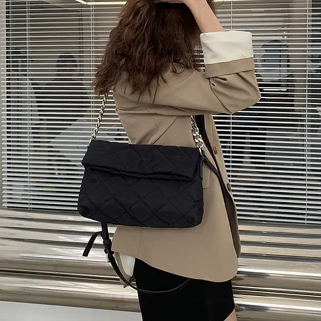 【LEEHER】情人節禮物 女包/包包/鏈條包/尼龍包/斜背包/菱格包包/小香風包包/折叠包/黑色包包/腋下包/時尚