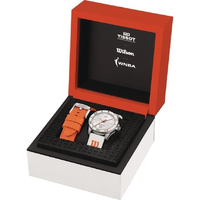 【TISSOT 天梭 官方授權】Seastar Wilson WNBA 石英手錶-40mm 加贈橘色錶帶 情人節 禮物(T1204101701100)