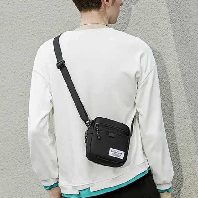 【LEEHER】側背小包/男生包包/斜背包/牛津布/男朋友生日禮物/肩背包/黑色帆布包/小包包/側背包