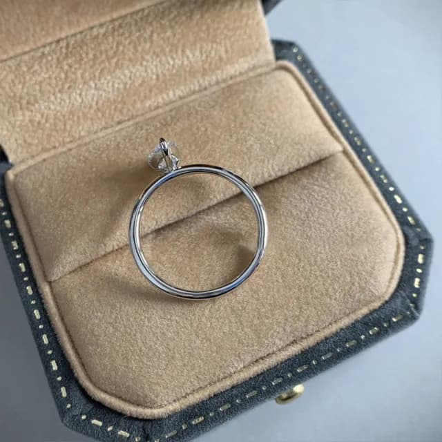 【LEEHER】情人節禮物 七夕 女生禮物/求婚戒/新娘飾品/戒子/銀戒/水滴戒指/銀戒指/生日禮物/純銀戒指/鋯石
