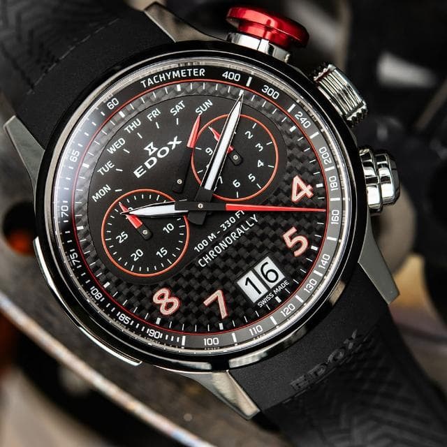 【EDOX 伊度】140周年 BMW 摩托車紀念錶 鈦金屬大日期計時手錶 送禮 禮物 推薦(E38003.TINRO.CARO)