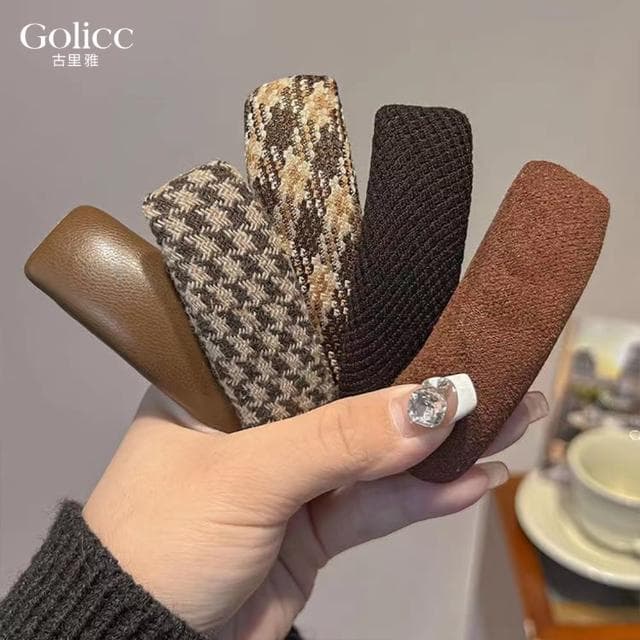 【Golicc】髮夾 買1送1 美拉德 千鳥格 復古側邊夾(618 七夕 情人節 生日 髮飾 頭飾 鯊魚夾 抓夾 禮物)