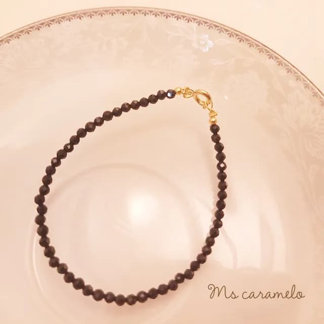 【Ms caramelo 焦糖小姐】天然黑曜石(3mm切面款手鍊)