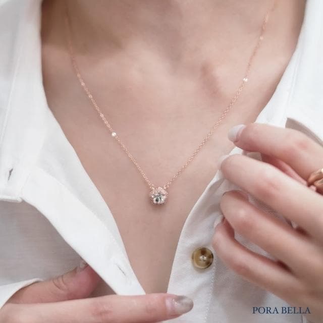 【Porabella】925純銀花朵鑲鑽吊墜 梅花項鍊 鑲鑽項鍊 鋯石鎖骨鏈 法式小眾 生日禮物送女友 Necklace