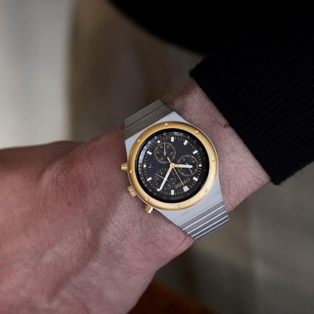 【CITIZEN 星辰】Chronograph系列 復刻1984 昭和金 復古計時光動能腕錶 禮物 推薦(AT2544-64E)