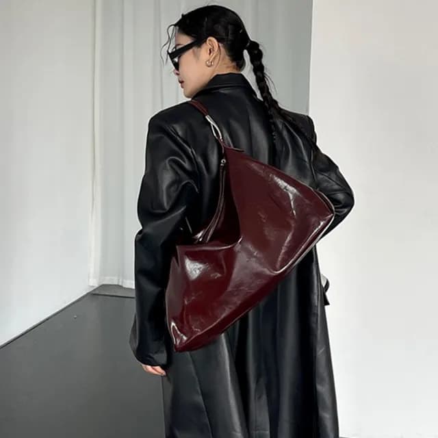 【LEESA】情人節禮物 油蠟皮包包\肩背包\托特包\大包包\大容量托特包\學生包\復古包包\黑色包包\軟皮包包\