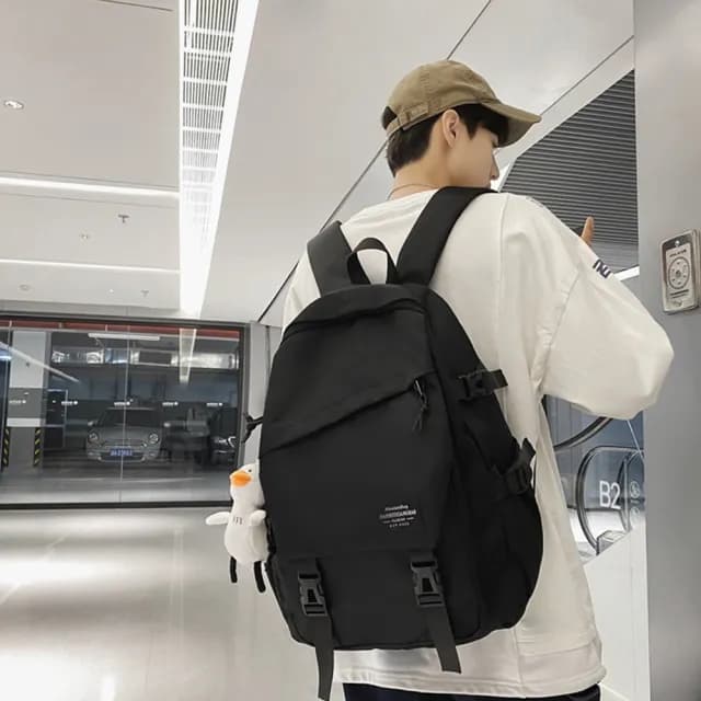 【Janyo】時尚大容量輕量後背包 學生書包 戶外登山包 交換禮物(旅行包/雙肩包/電腦包)