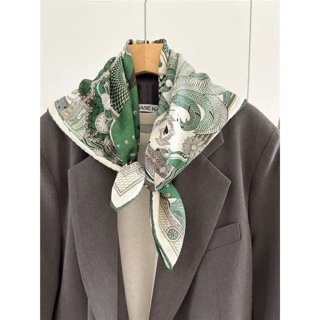 【Jun Jun】真絲羊毛雙面異色中方巾 圍巾 65*65cm(博物館)