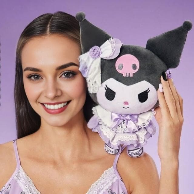 【SANRIO 三麗鷗】酷洛米娃娃 抱枕 蝴蝶結蕾絲 絨毛玩偶 30公分(孫女 女兒 女友 生日禮物 送禮 過年禮物)