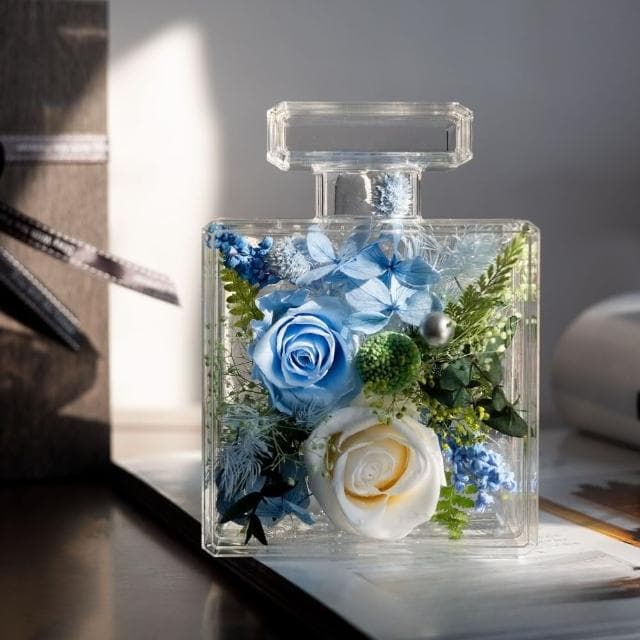 【House Deco 吾所飾室】創香水瓶玫瑰永生花擺飾(生日實用送媽媽老師女友禮物)