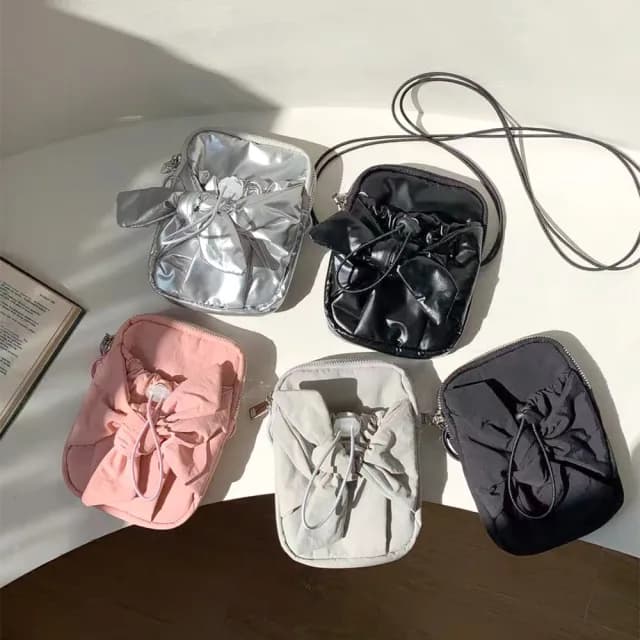 【LEEHER】情人節禮物 七夕 女生/包包/斜背小方包/尼龍小包包/小朋友包包/蝴蝶結包包/銀色包包/可愛包包/攜
