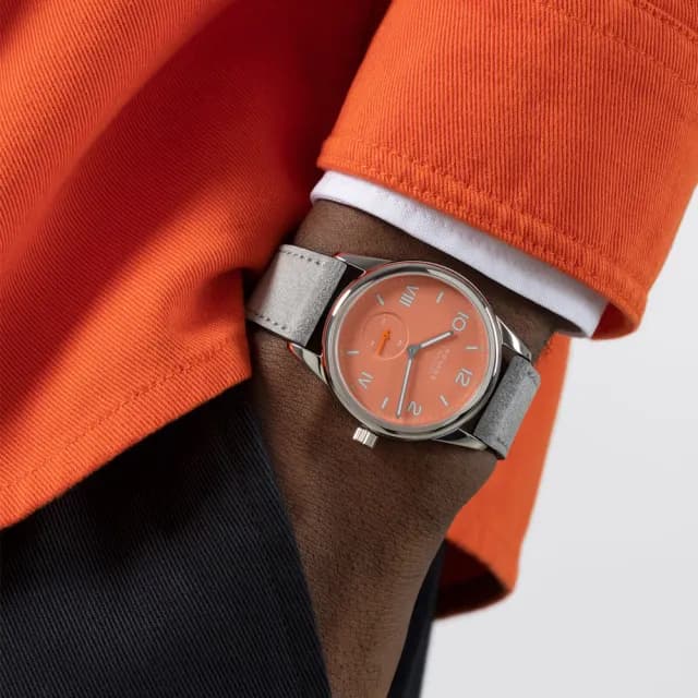 【NOMOS】Club系列 手動上鍊 小秒針 時尚機械腕錶 畢業禮物 送禮 推薦 38.5mm(725)