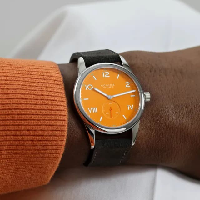 【NOMOS】Club系列 手動上鍊 小秒針 時尚機械腕錶 畢業禮物 送禮 推薦 38.5mm(729)