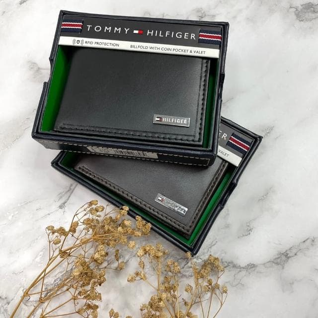 【Tommy Hilfiger】TOMMY HILFIGER 短夾 兩色 含零錢袋 皮夾  錢包 短夾  LOGO  生日禮物 禮盒(短夾7127)
