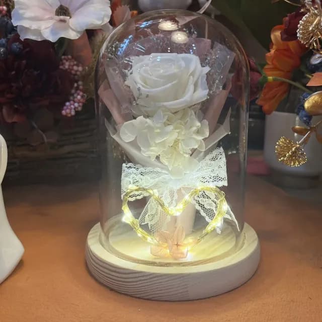 【OSTARA FLORIST 奧斯塔拉花藝】純真物語(日本進口永生花材、情人節、生日禮物、值得紀念的日子)