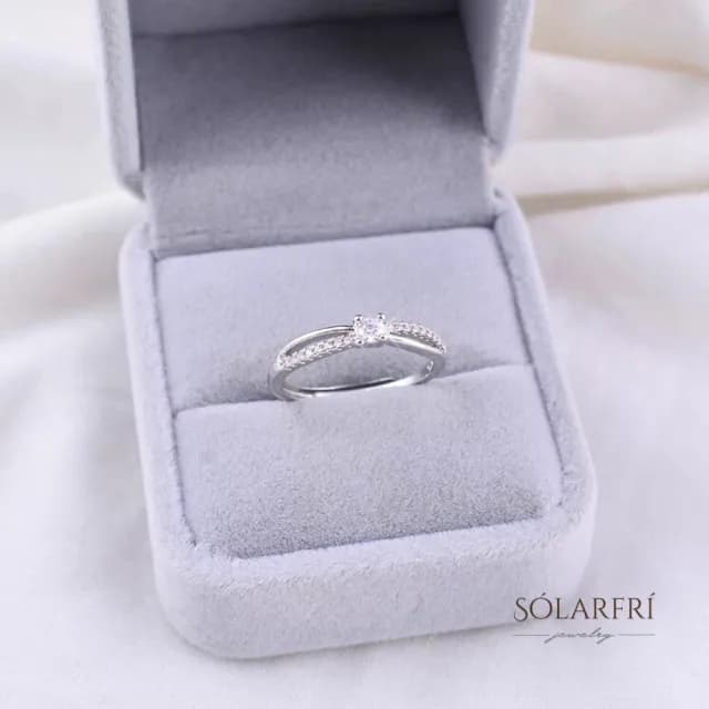 【SOLARFRi】輕奢閃耀戒指｜可調整戒圍大小禮盒包裝(情人女友母親老婆紀念日告白禮物)