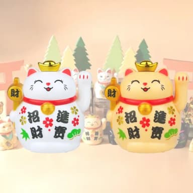 【招福進門】2吋迷你招手招財貓2入(裝飾品 送禮 新年 風水 辦公室 汽車裝飾 開業禮物 開店送禮)