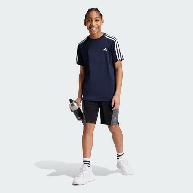 【adidas 愛迪達】ESSENTIALS 短袖上衣 T恤 童裝 IC5675