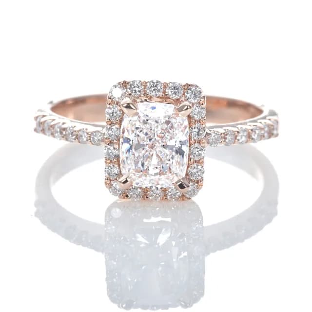 【DOLLY】1克拉 天然鑽石E/VS2枕型車工18K玫瑰金求婚戒指-002(母親節 長輩送禮 交換禮物首選)