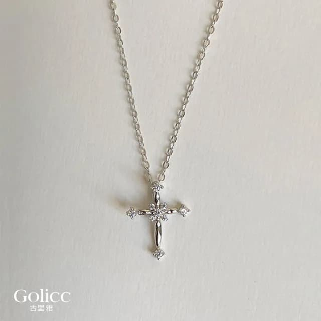 【Golicc】輕奢 小十字架 項鍊(七夕 情人節 生日 鎖骨鍊 項鍊 飾品 禮物)