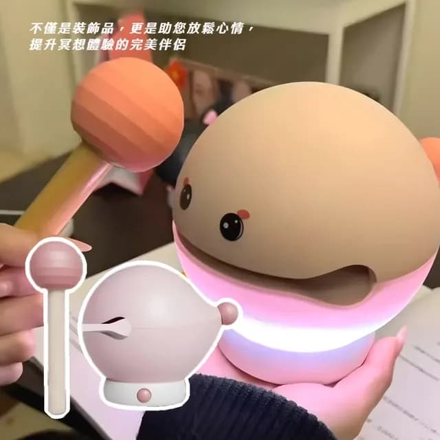【辦公紓壓】矽膠木魚敲敲燈-附表情貼(三檔調光 拍拍燈 小夜燈 床頭燈 宿舍 氛圍燈 氣氛燈 照明燈 禮物)
